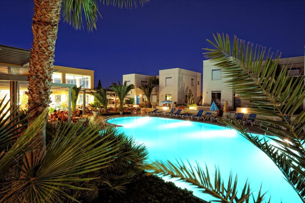 Meropi Hotel & Apartments Малиа Екстериор снимка
